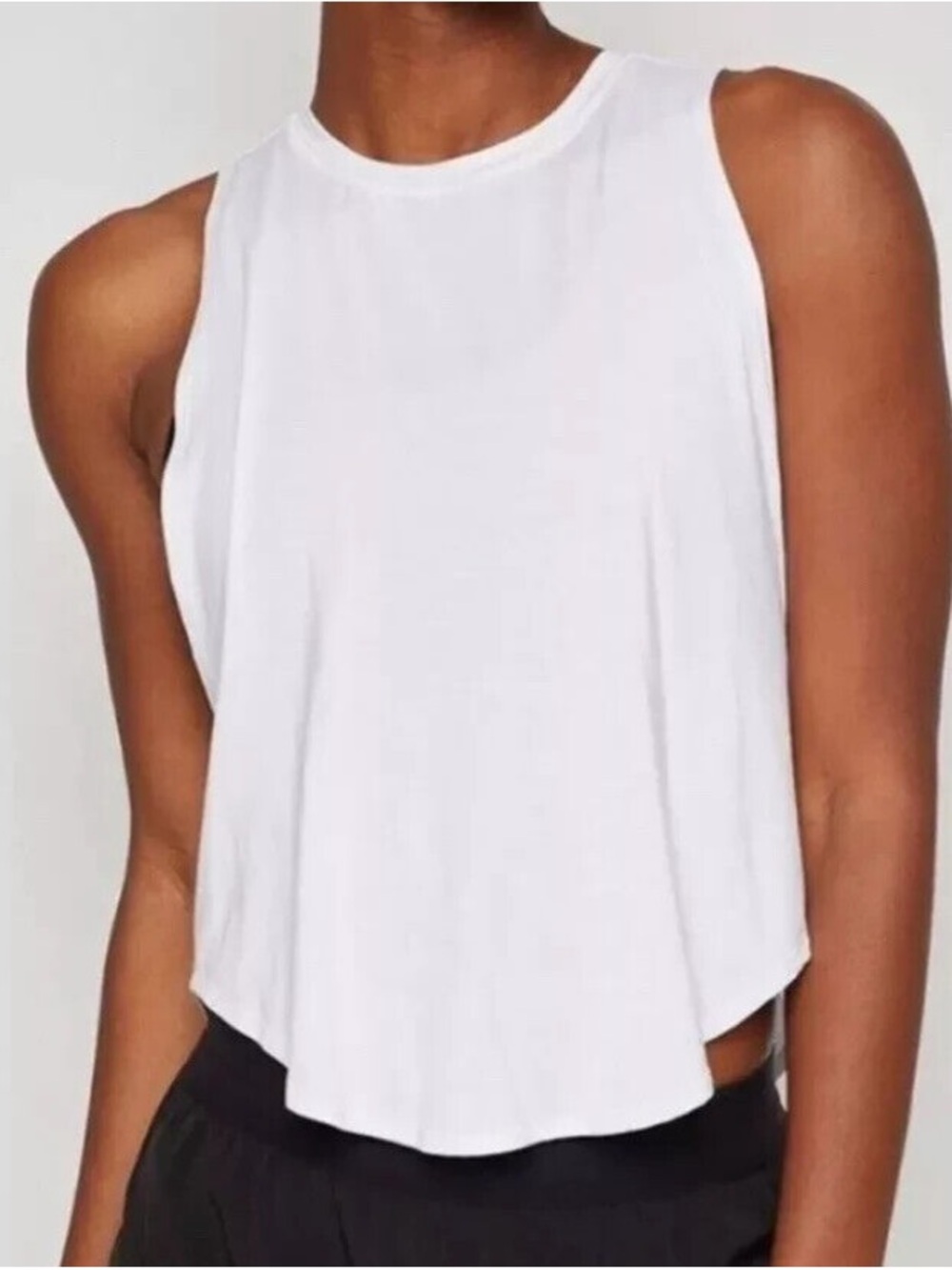 Fourlaps Curve White Tank Top